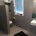 Tiamar شقة *